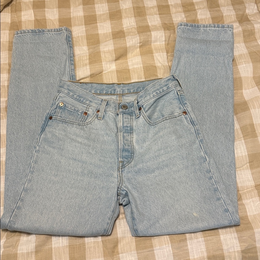Light Blue Levi’s 501 Denim Jeans size 26 x 30